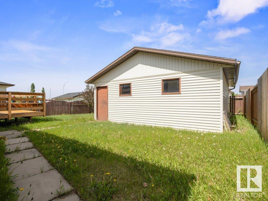 












4346 54 AV

,
Tofield,




Alberta
T0B4J0

