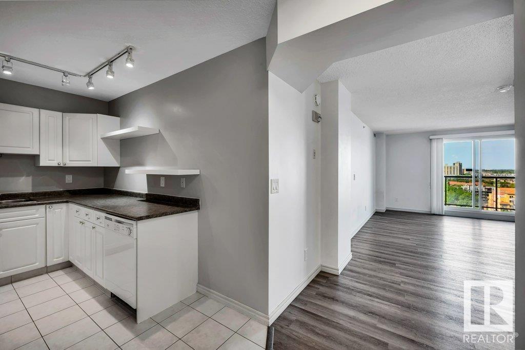 












#1607 10909 103 AV NW

,
Edmonton,




Alberta
T5K2W7

