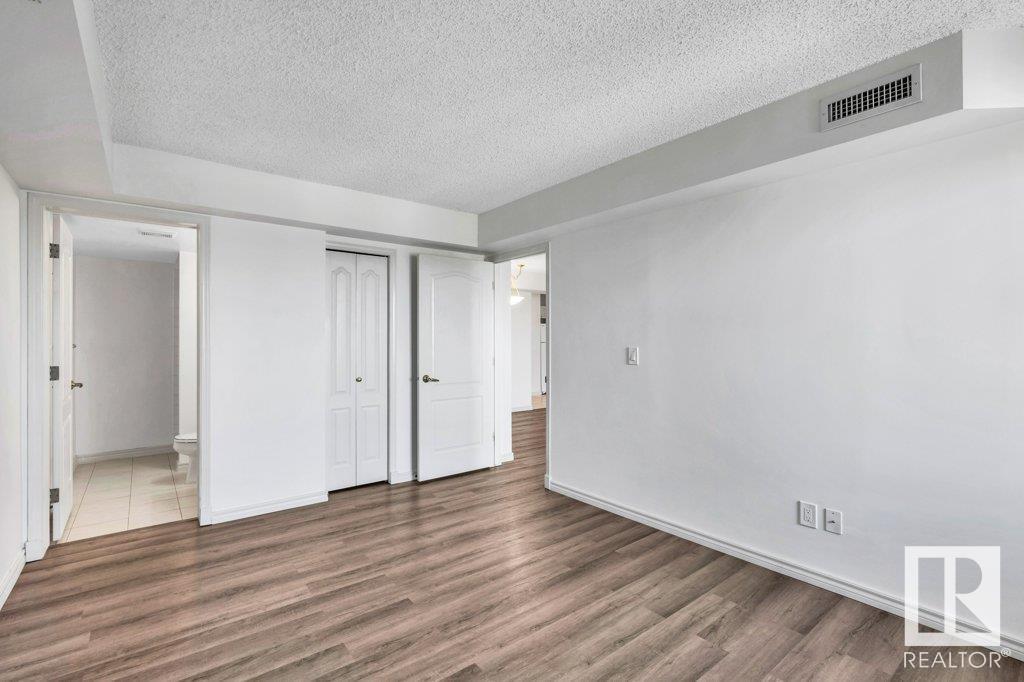 












#1607 10909 103 AV NW

,
Edmonton,




Alberta
T5K2W7

