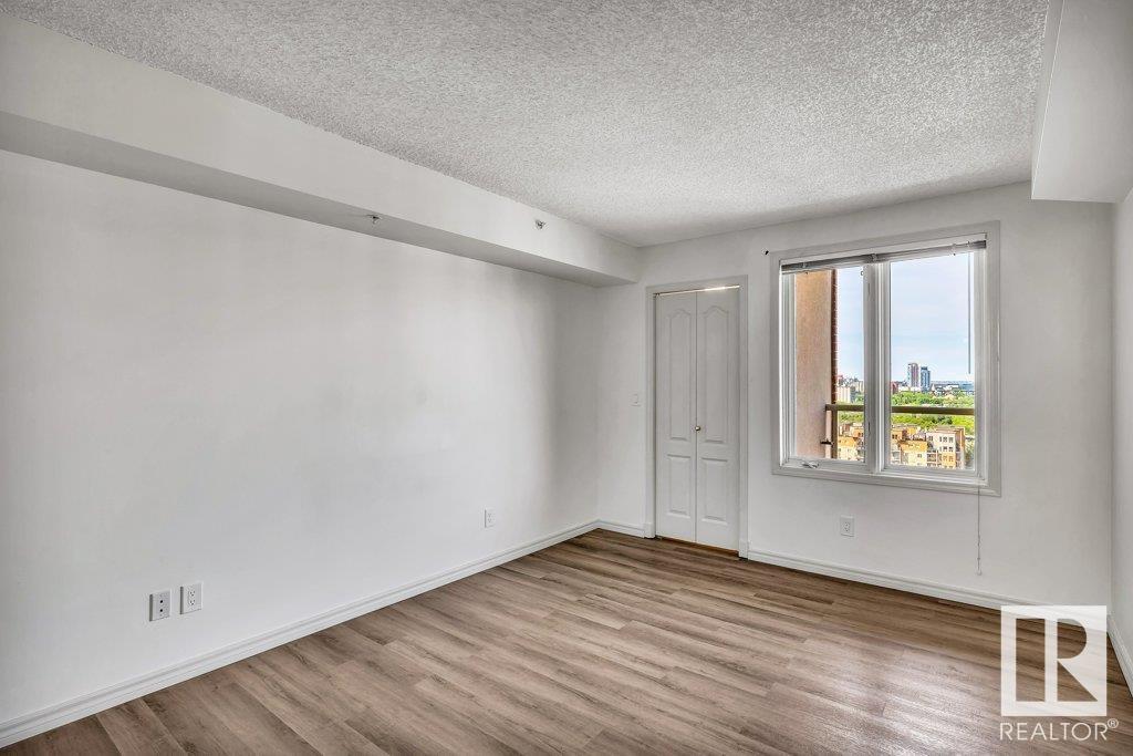 












#1607 10909 103 AV NW

,
Edmonton,




Alberta
T5K2W7

