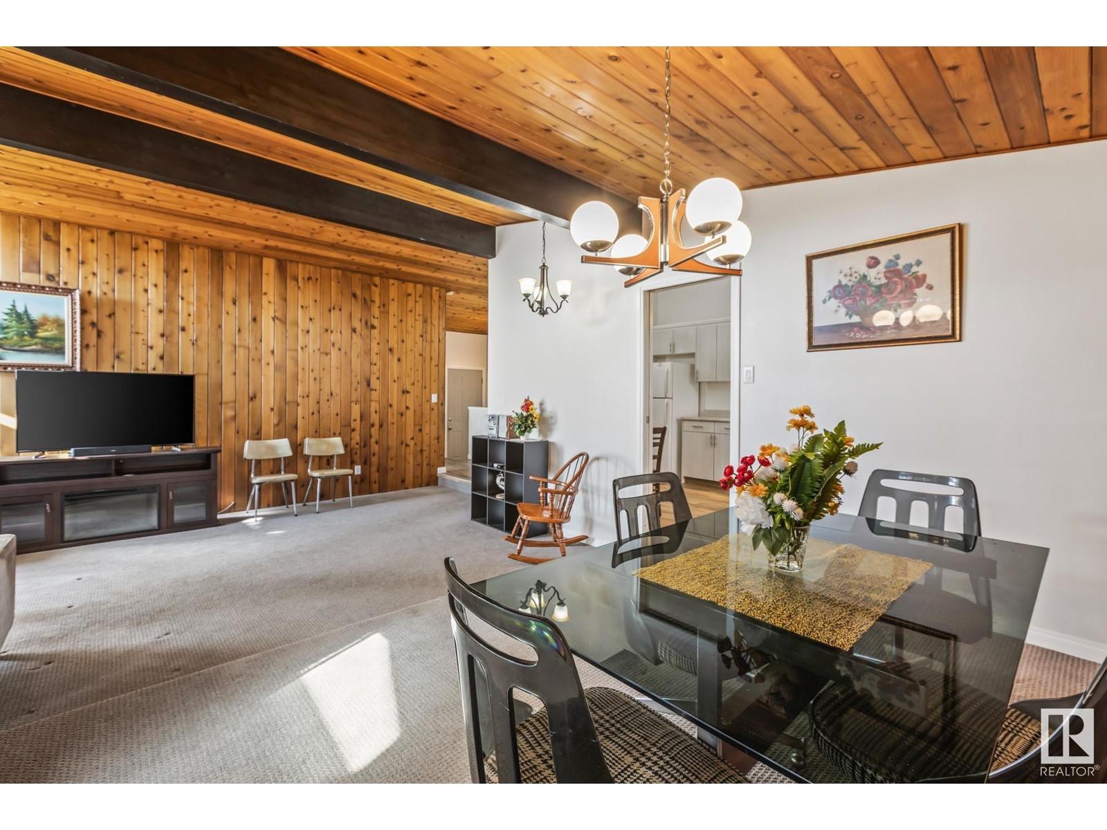 












15020 96 ST NW

,
Edmonton,




Alberta
T5E4B1

