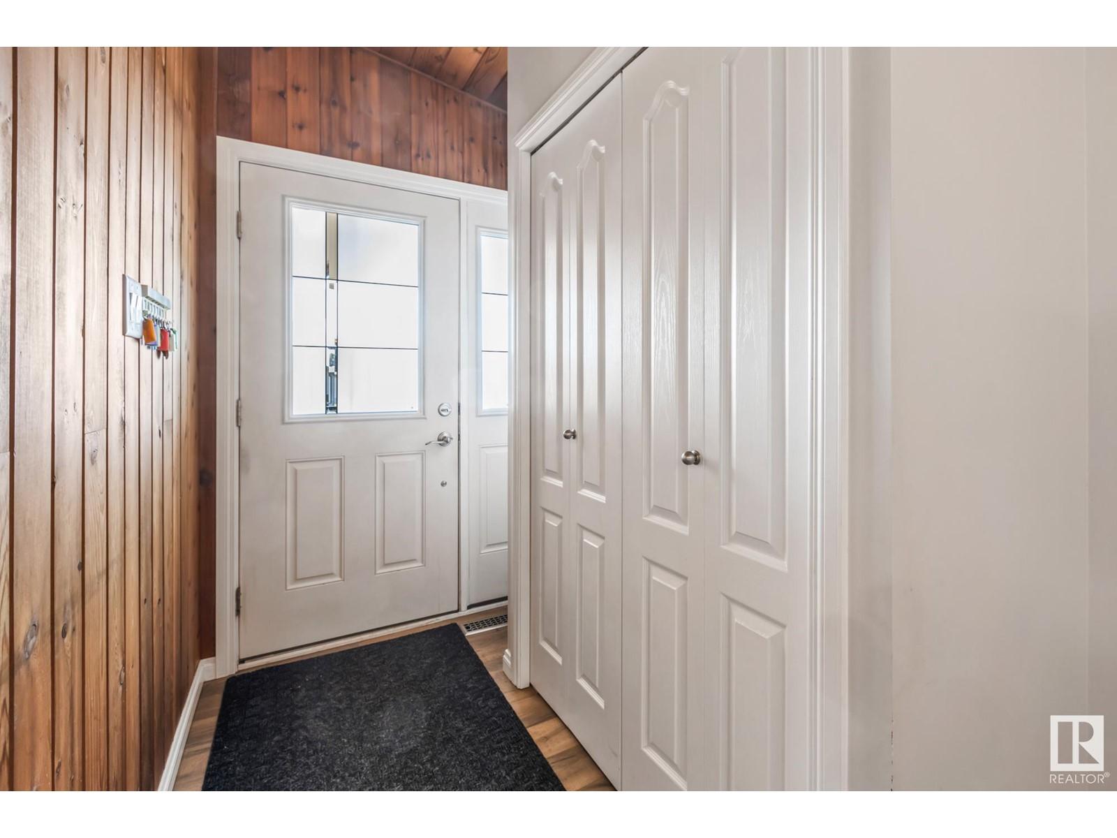 












15020 96 ST NW

,
Edmonton,




Alberta
T5E4B1

