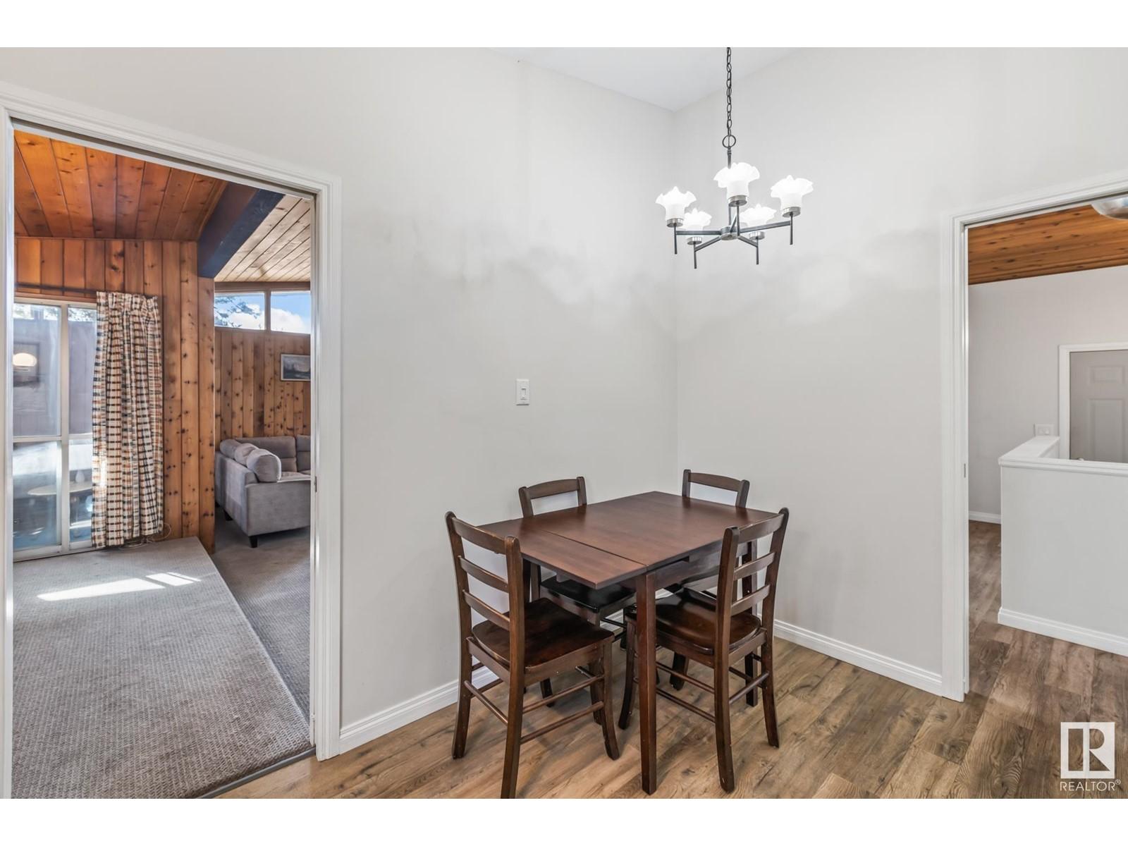 












15020 96 ST NW

,
Edmonton,




Alberta
T5E4B1

