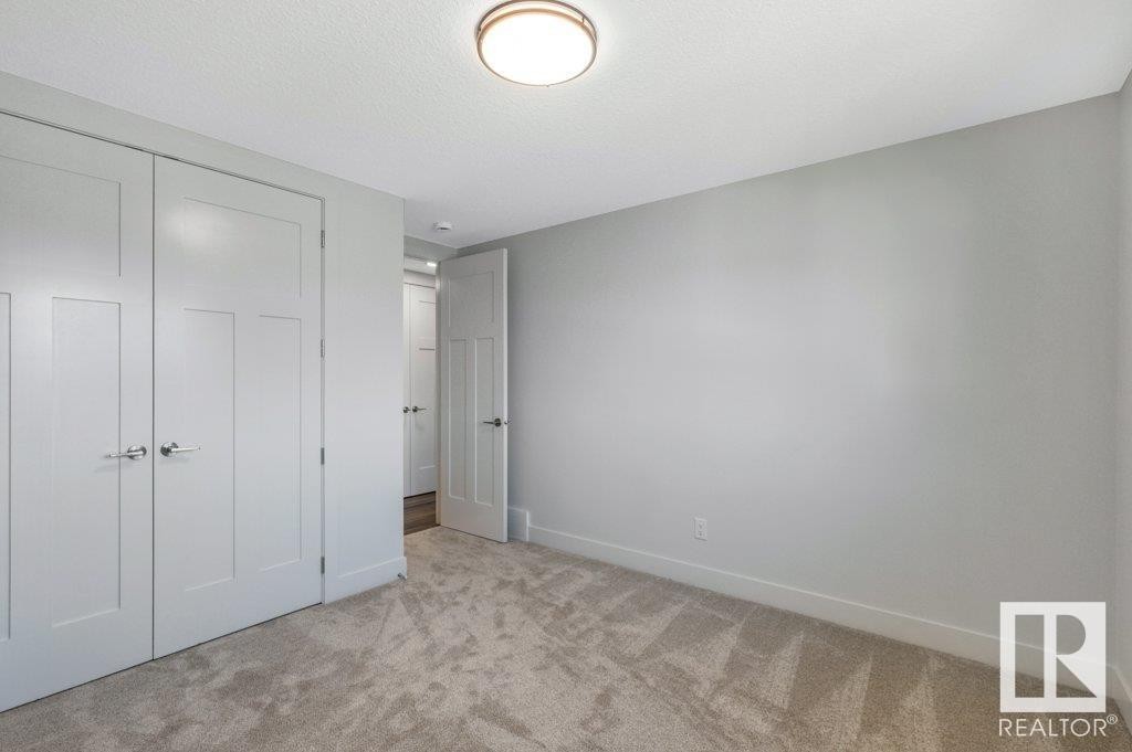 












13 HILLWOOD TC

,
Spruce Grove,




Alberta
T7X0X4

