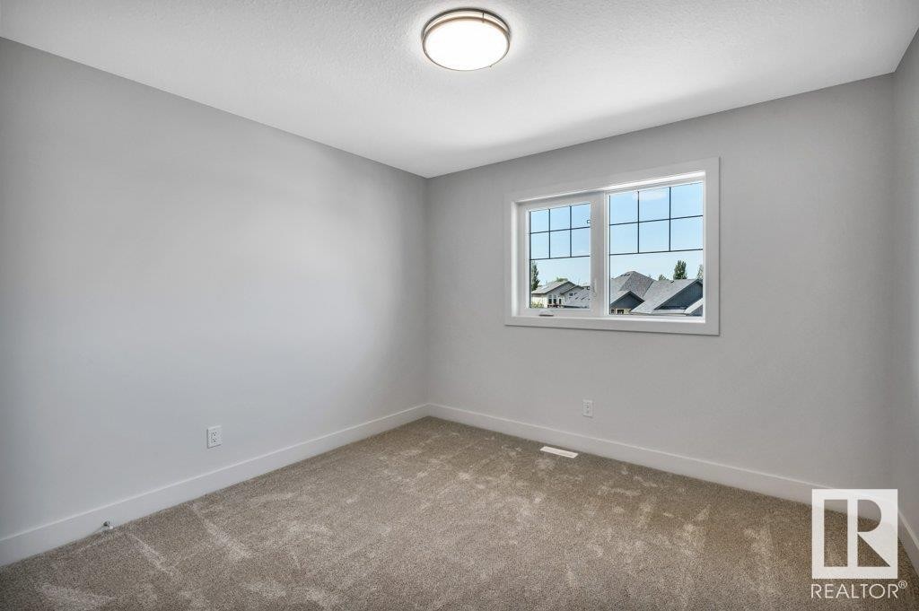 












13 HILLWOOD TC

,
Spruce Grove,




Alberta
T7X0X4

