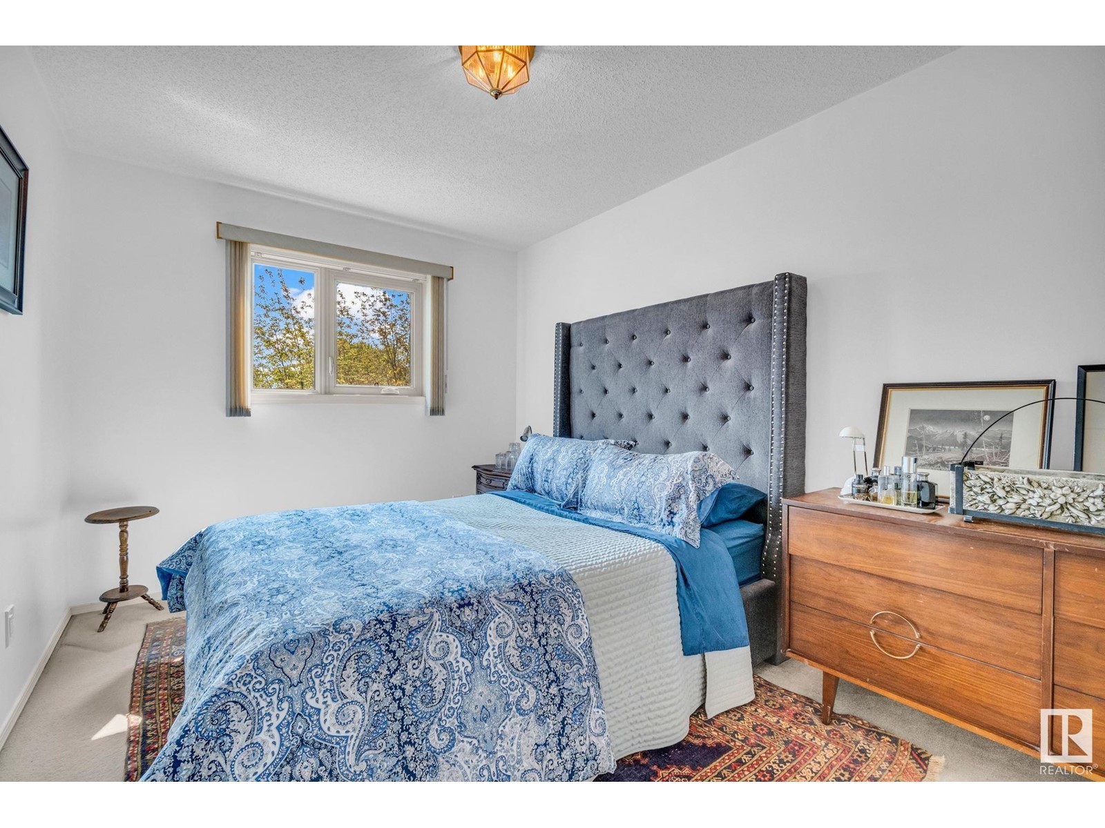 












3720 32 ST NW

,
Edmonton,




Alberta
T6T1G1

