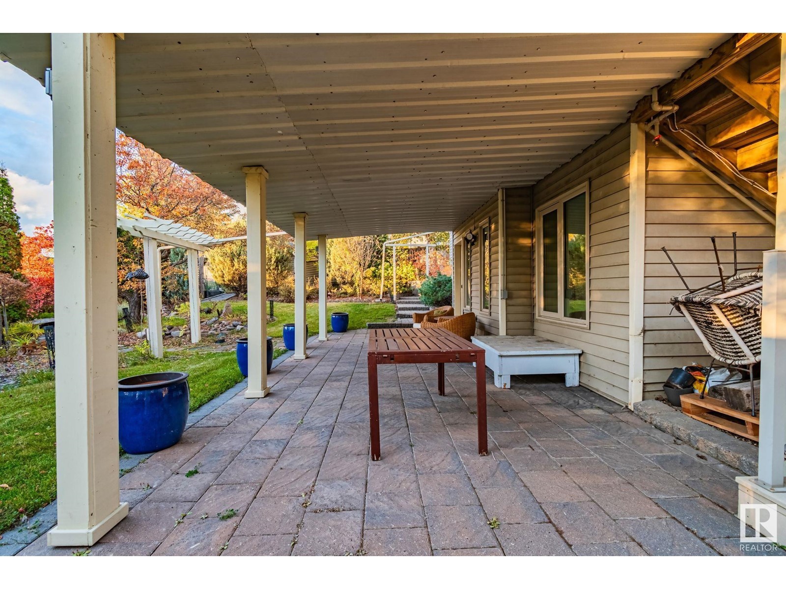 












3720 32 ST NW

,
Edmonton,




Alberta
T6T1G1

