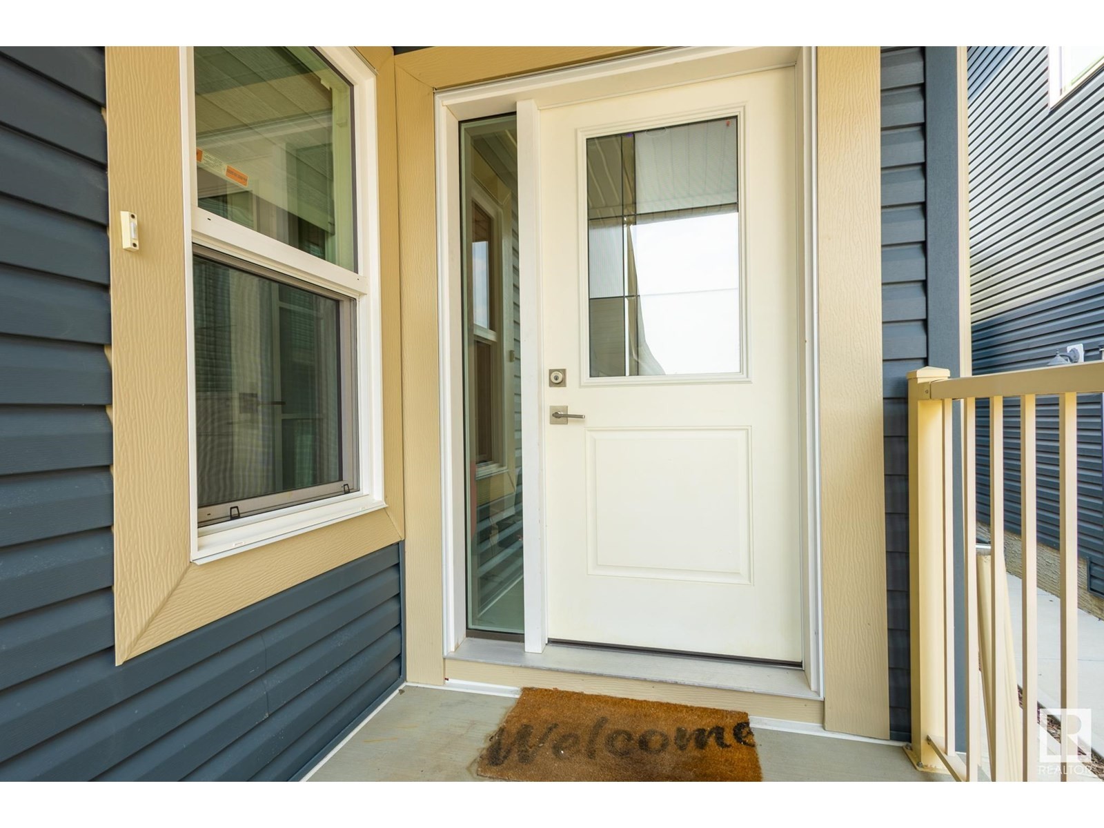 












7432 174 AV NW

,
Edmonton,




Alberta
T5Z0J7


