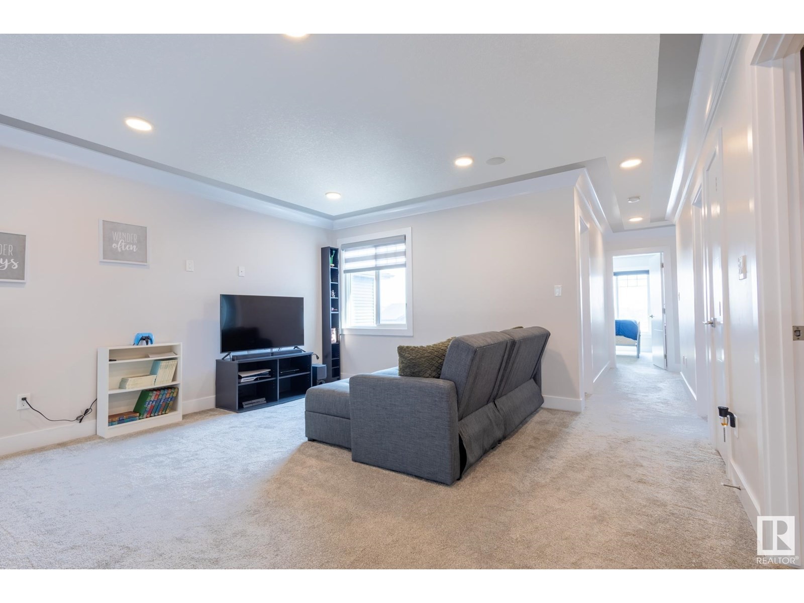 












7432 174 AV NW

,
Edmonton,




Alberta
T5Z0J7

