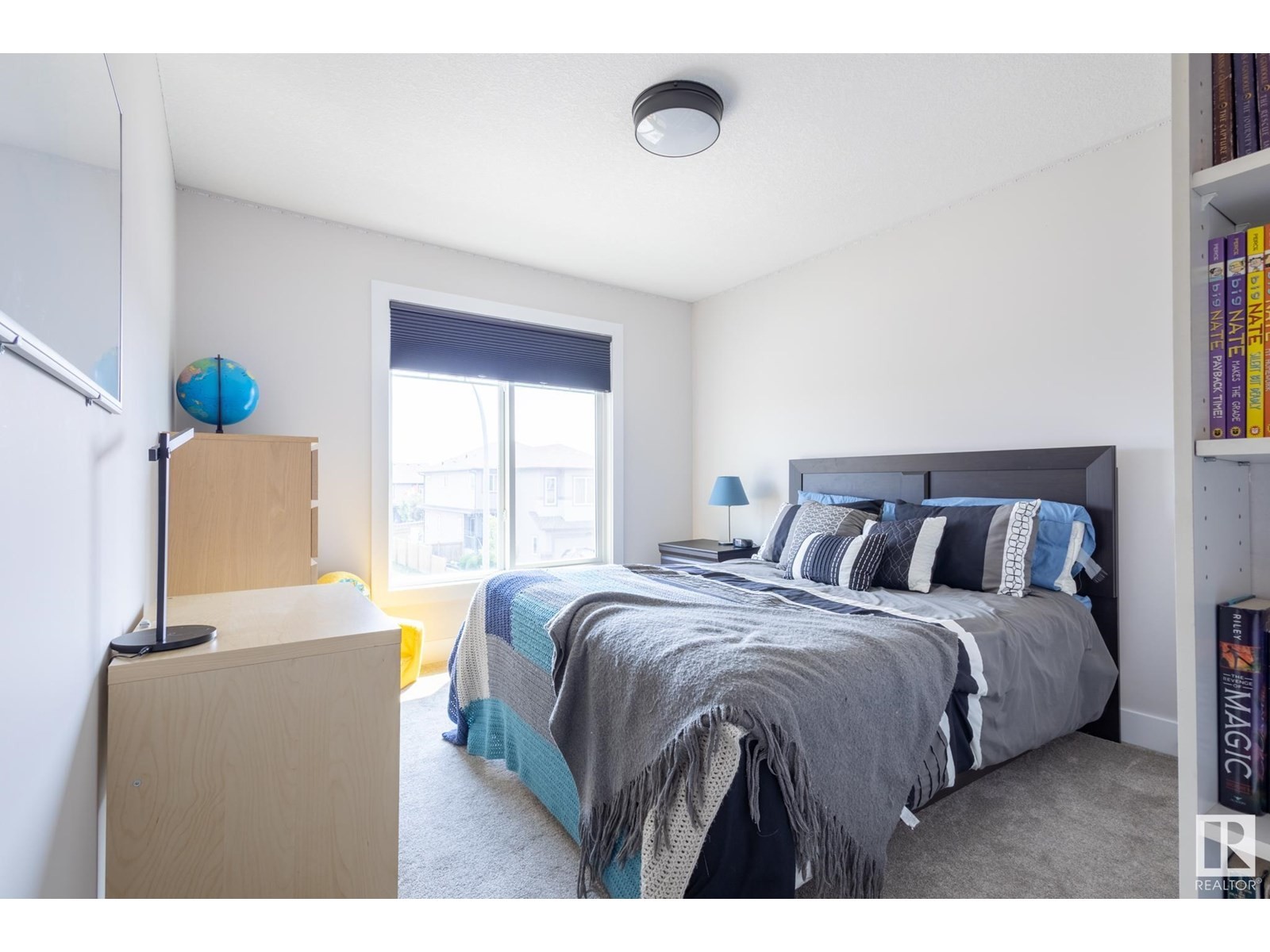 












7432 174 AV NW

,
Edmonton,




Alberta
T5Z0J7


