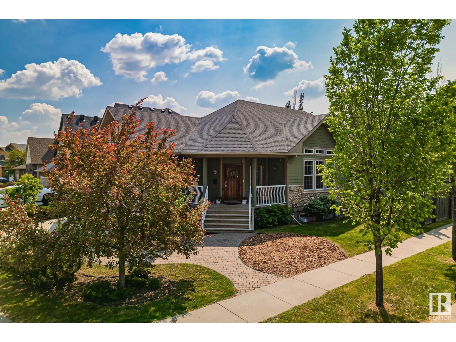 












5101 CHATEAU CO

,
Beaumont,




Alberta
T4X1W5

