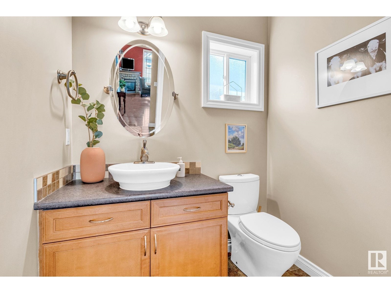 












5101 CHATEAU CO

,
Beaumont,




Alberta
T4X1W5

