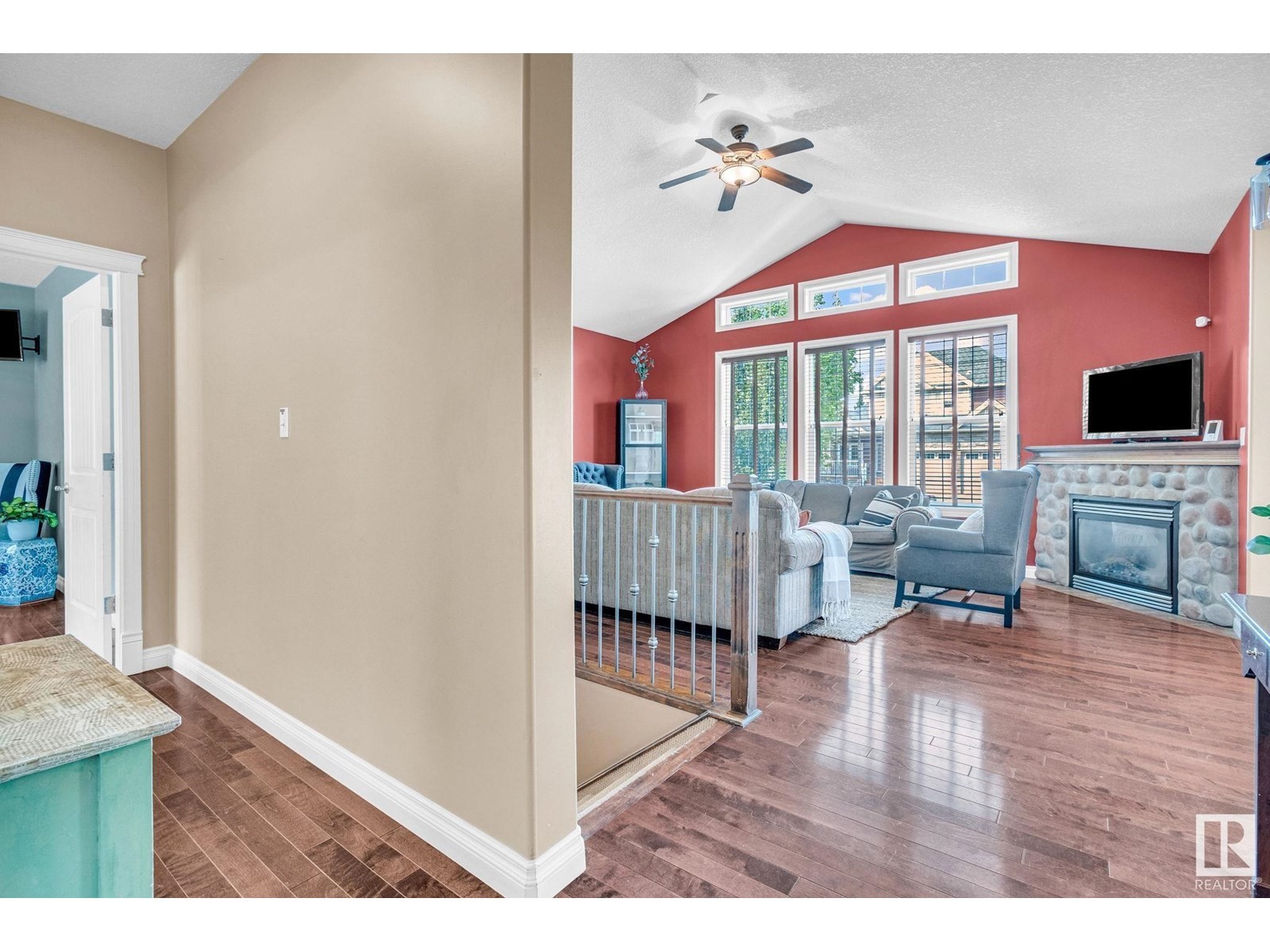 












5101 CHATEAU CO

,
Beaumont,




Alberta
T4X1W5

