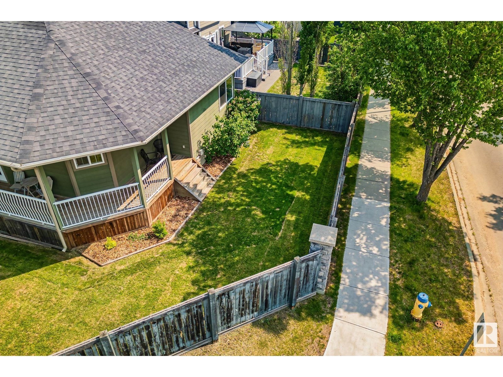 












5101 CHATEAU CO

,
Beaumont,




Alberta
T4X1W5


