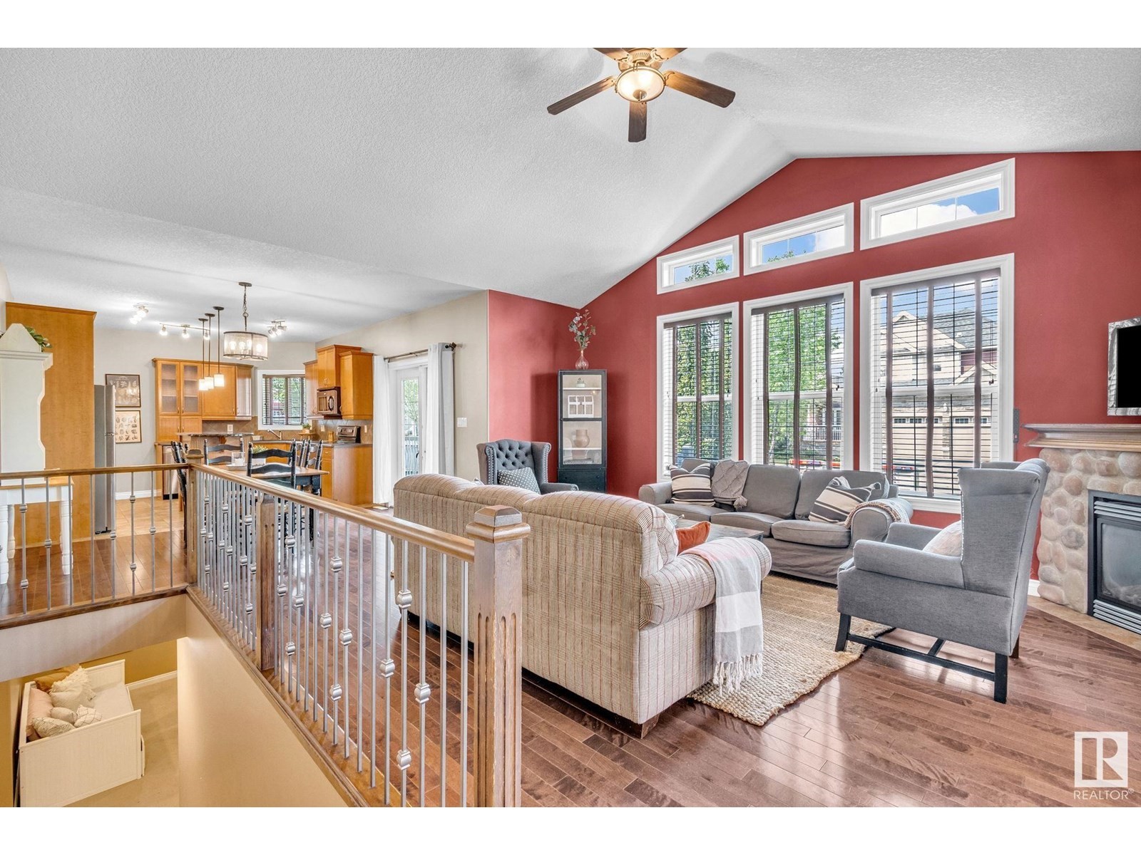 












5101 CHATEAU CO

,
Beaumont,




Alberta
T4X1W5

