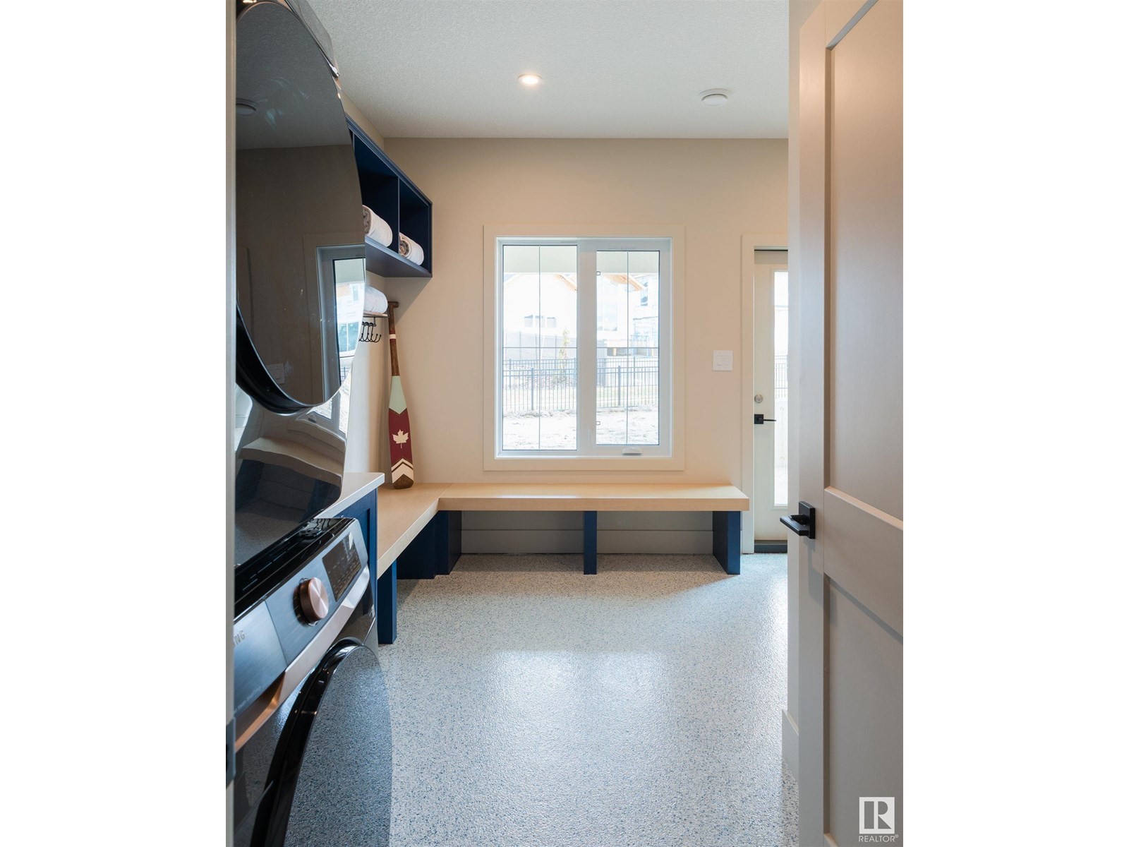 












8 JARDIN PL

,
St. Albert,




Alberta
T8N8A2

