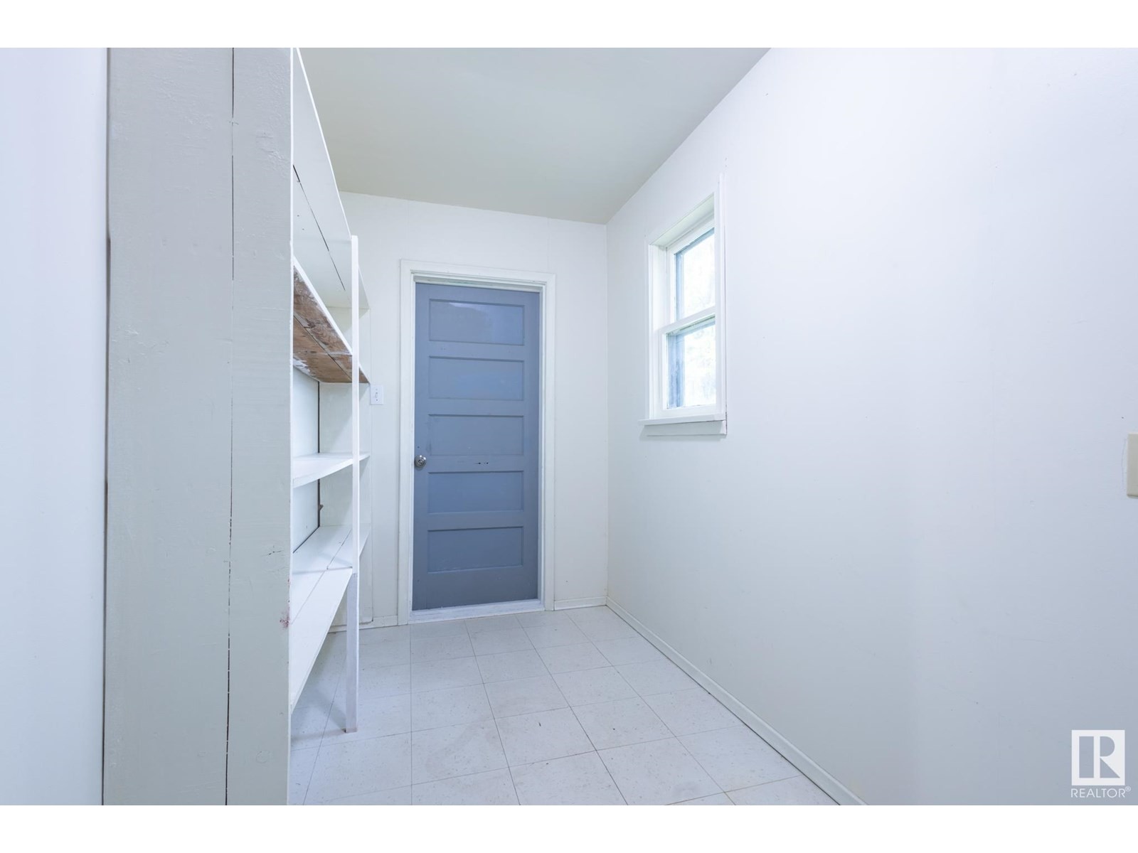 












529 6 ST

,
Thorhild,




Alberta
T0E3J0

