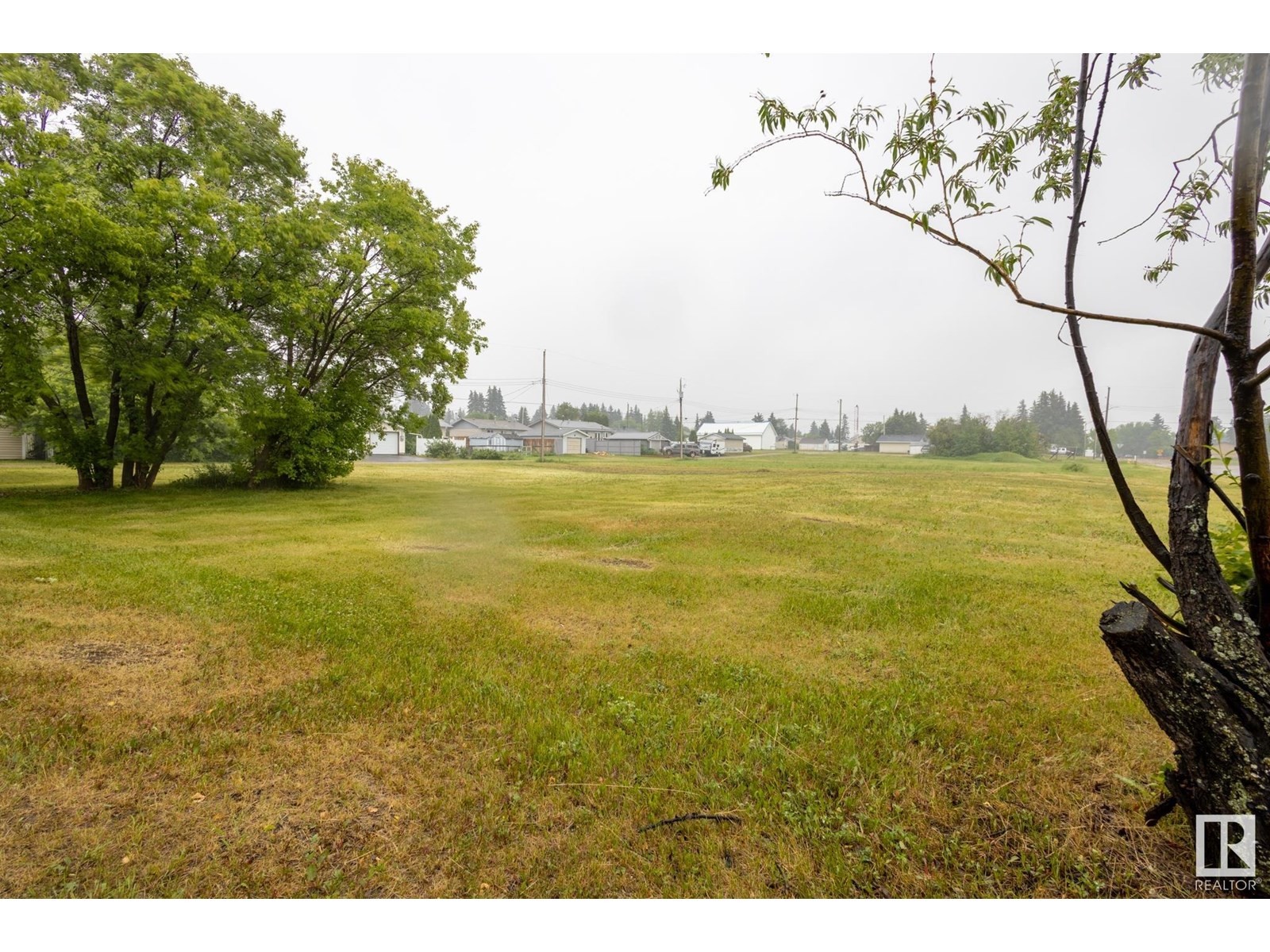 












529 6 ST

,
Thorhild,




Alberta
T0E3J0


