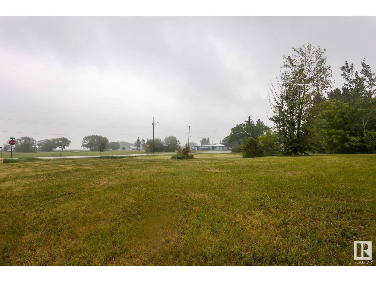 












529 6 ST

,
Thorhild,




Alberta
T0E3J0

