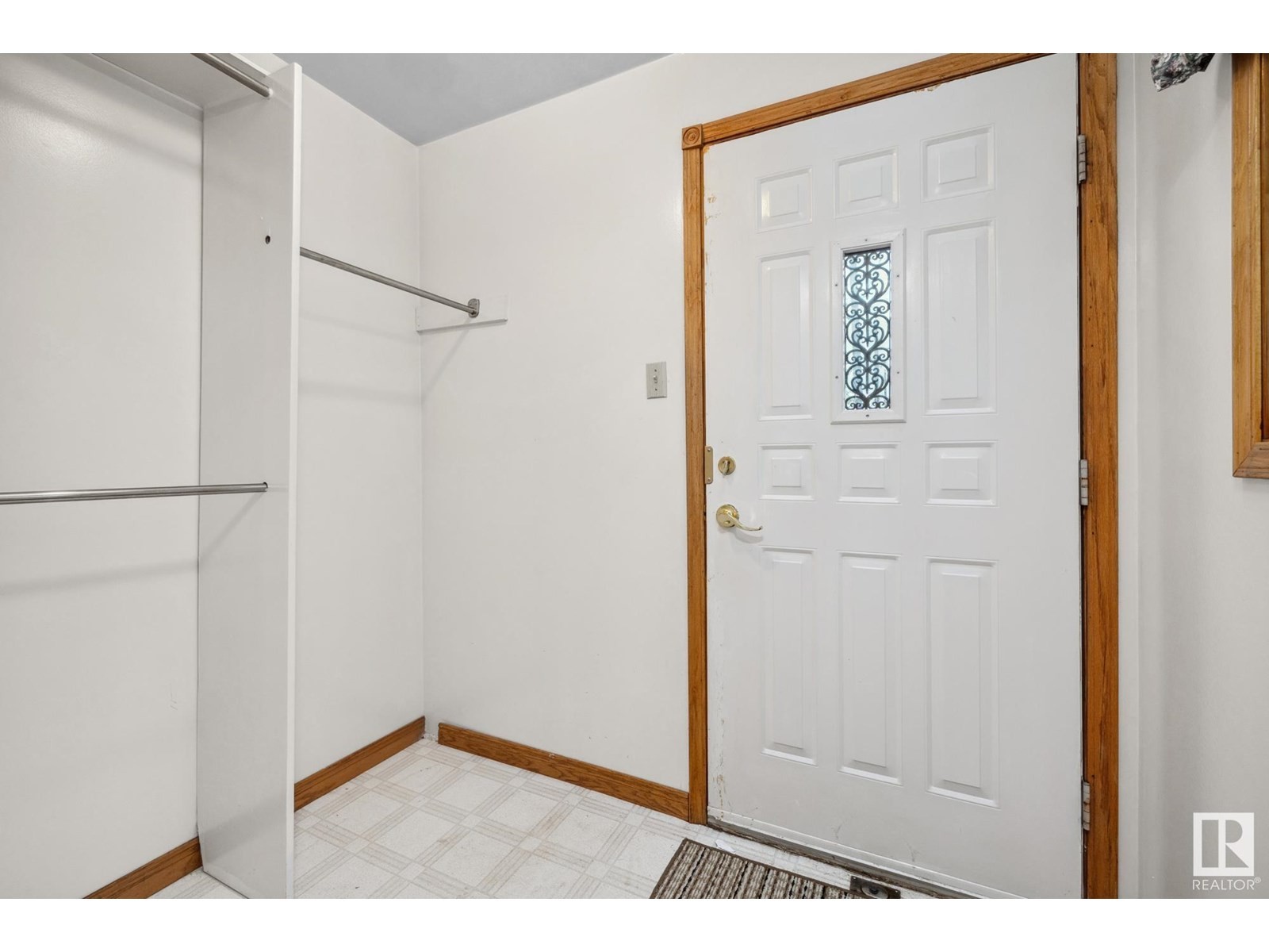 












14715 84 AV NW

,
Edmonton,




Alberta
T5R3X1

