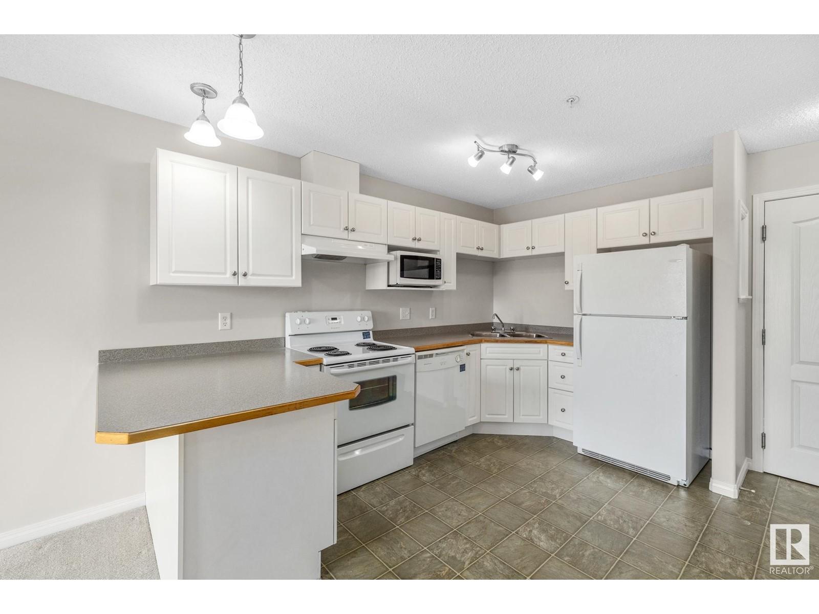 












#431 7511 171 ST NW

,
Edmonton,




Alberta
T5T6S7


