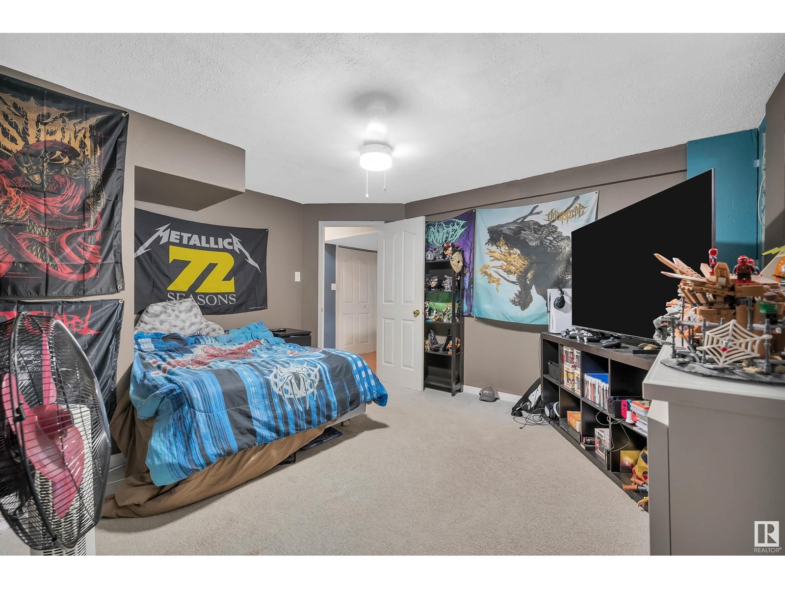 












31 WESTWOOD DR

,
St. Albert,




Alberta
T8N3E3

