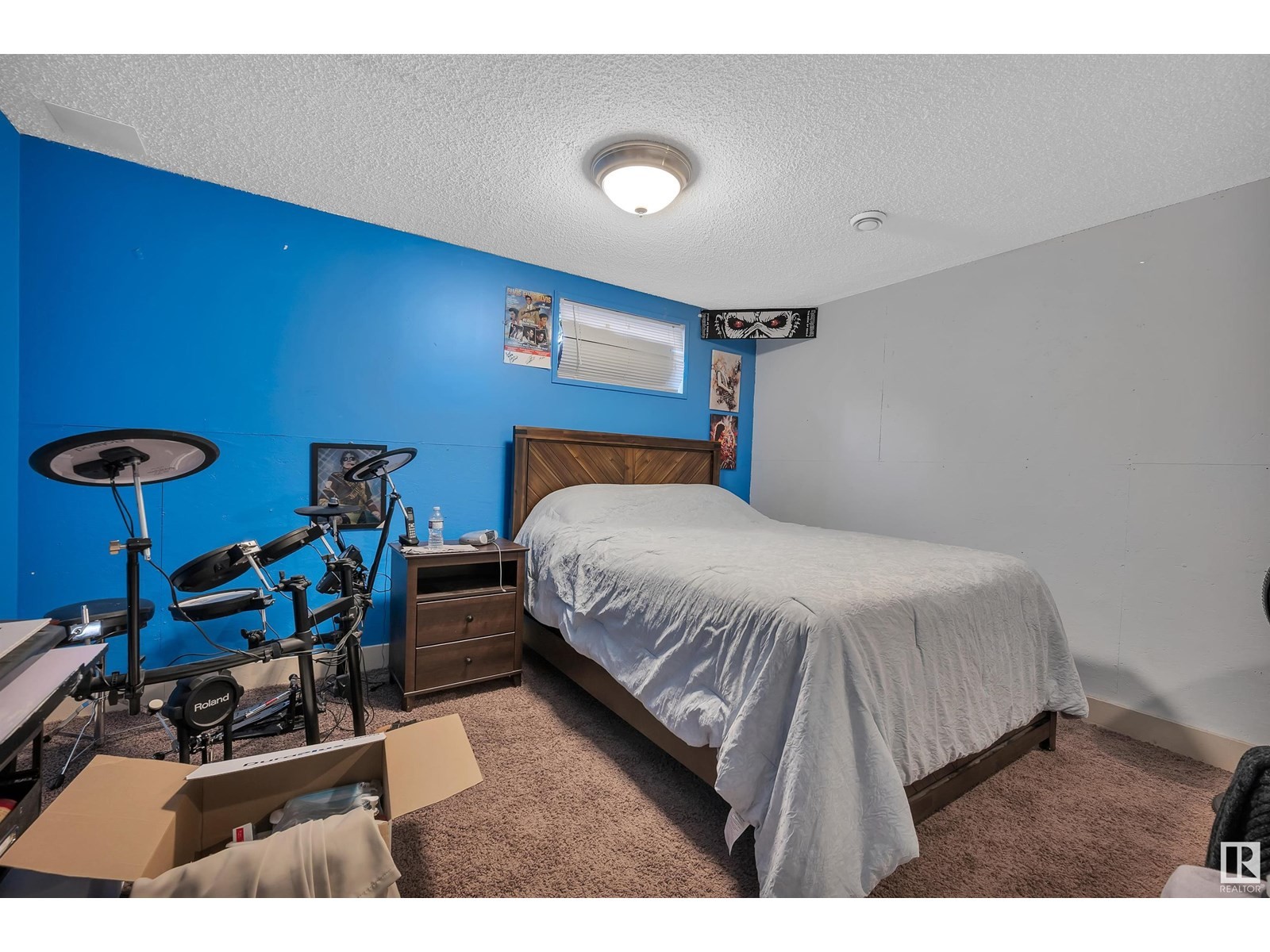 












31 WESTWOOD DR

,
St. Albert,




Alberta
T8N3E3

