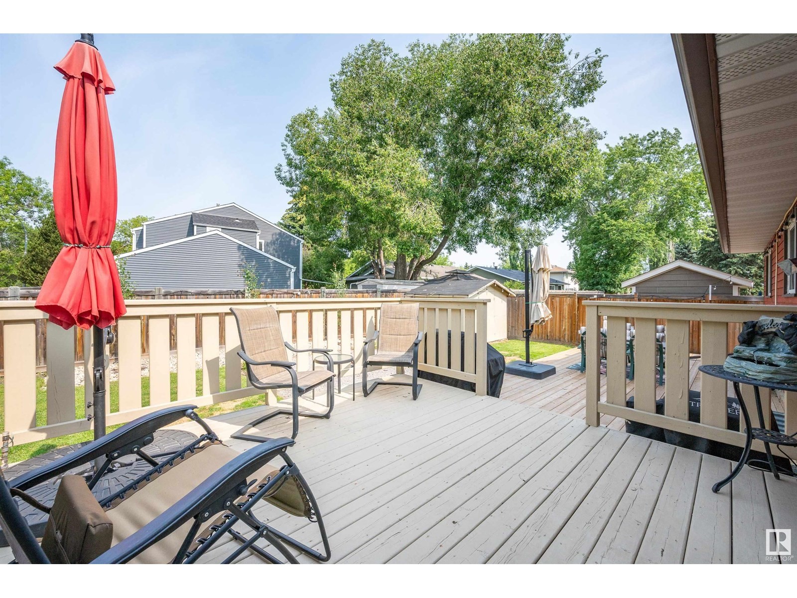 












31 WESTWOOD DR

,
St. Albert,




Alberta
T8N3E3

