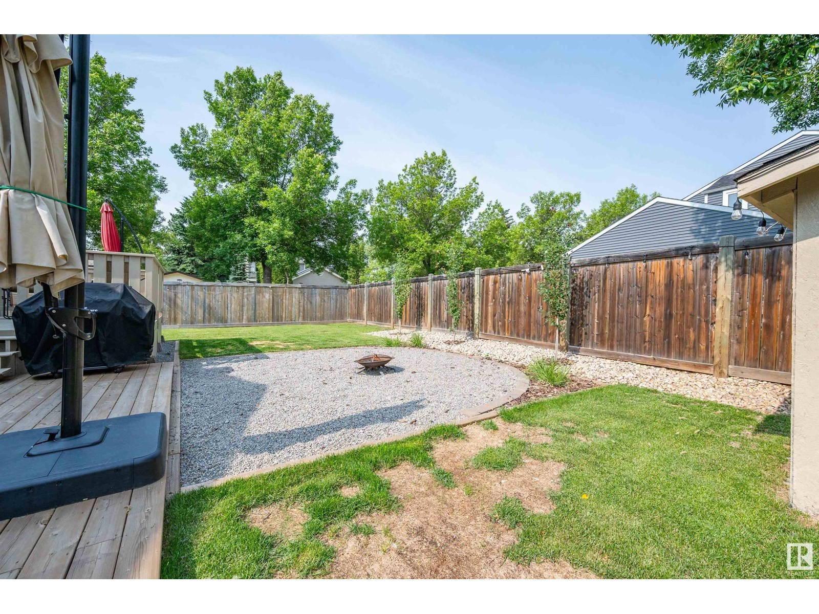 












31 WESTWOOD DR

,
St. Albert,




Alberta
T8N3E3

