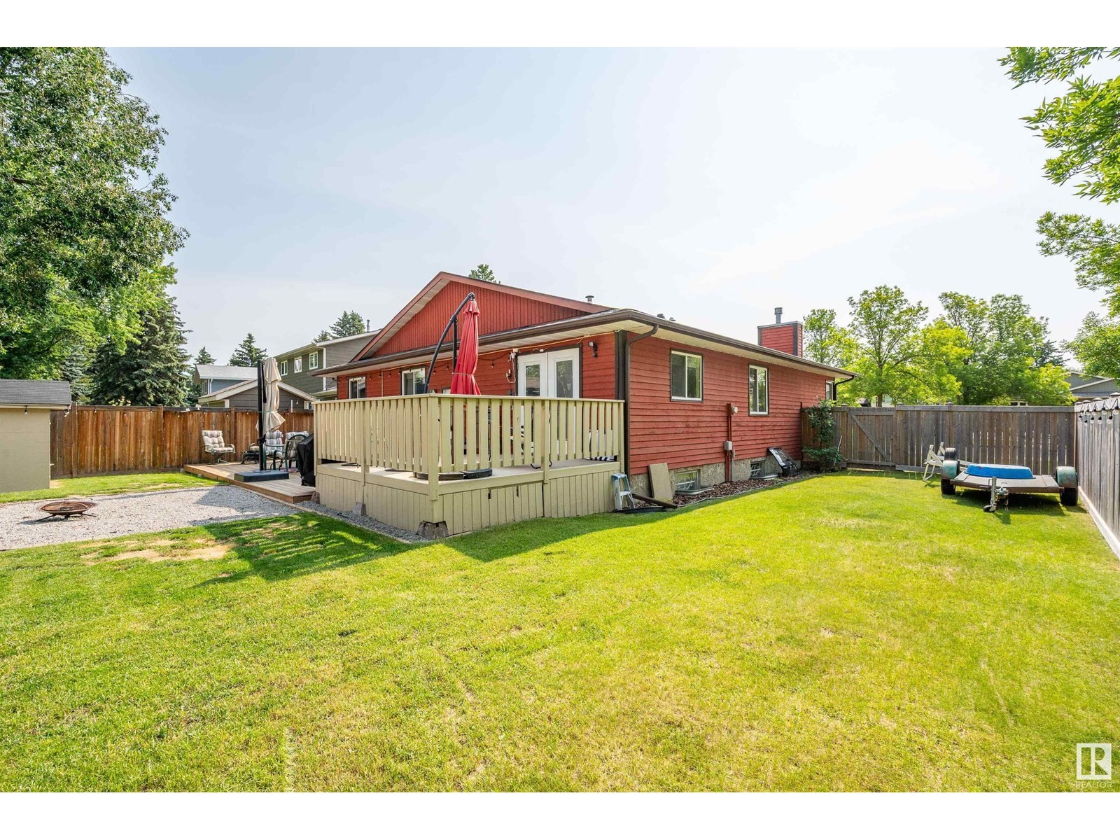 












31 WESTWOOD DR

,
St. Albert,




Alberta
T8N3E3

