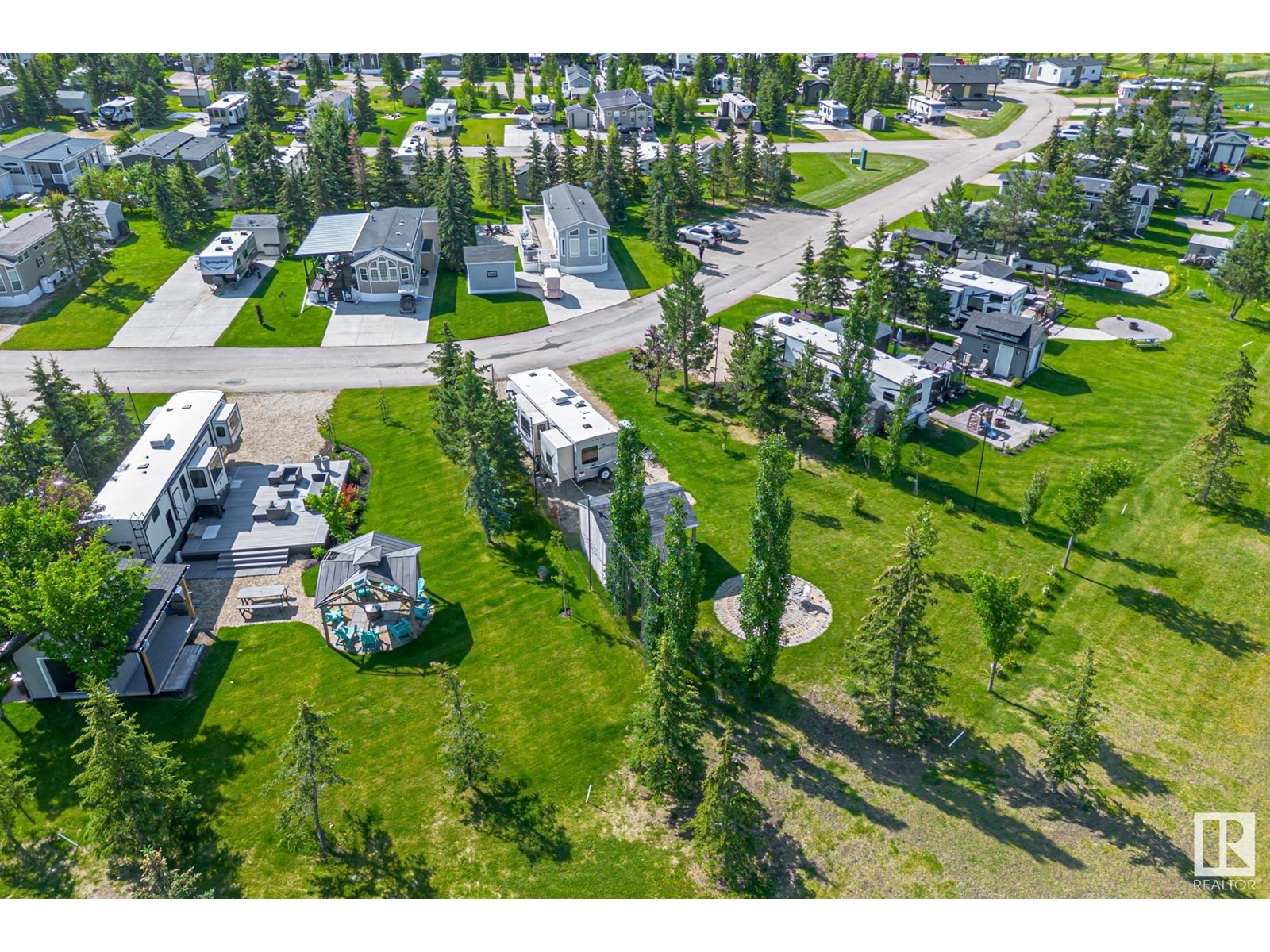 












#125 53126 RGE ROAD 70

,
Rural Parkland County,







Alberta
T0E0W0


