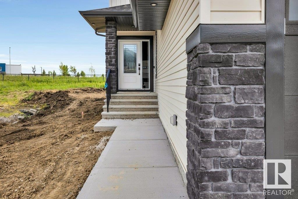 












80 HEMINGWAY CR

,
Spruce Grove,




Alberta
T7X2L6

