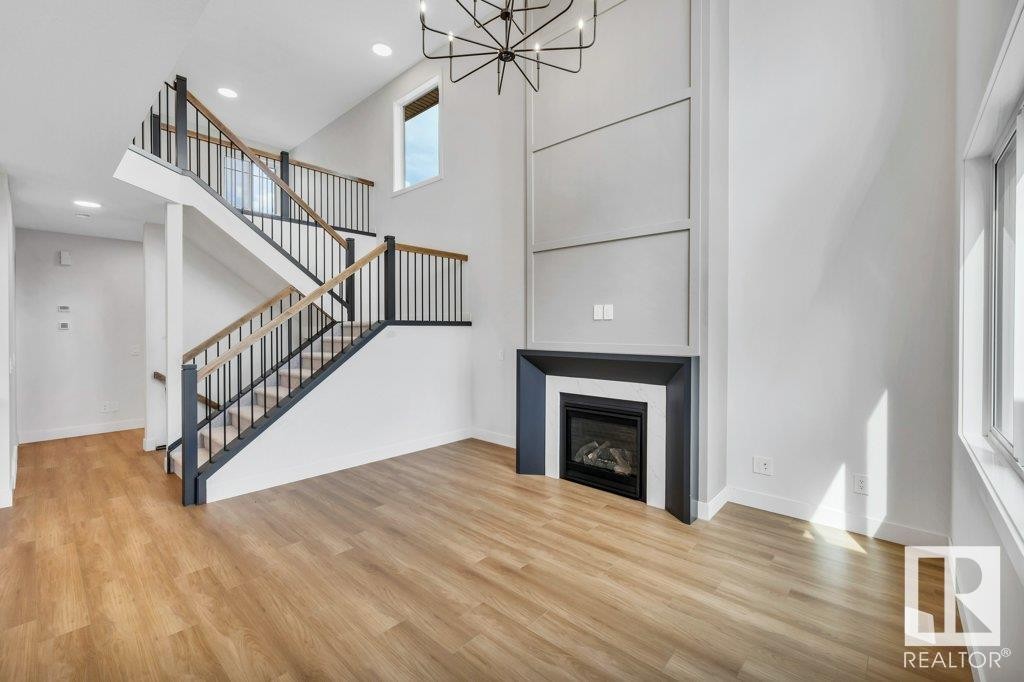 












80 HEMINGWAY CR

,
Spruce Grove,




Alberta
T7X2L6

