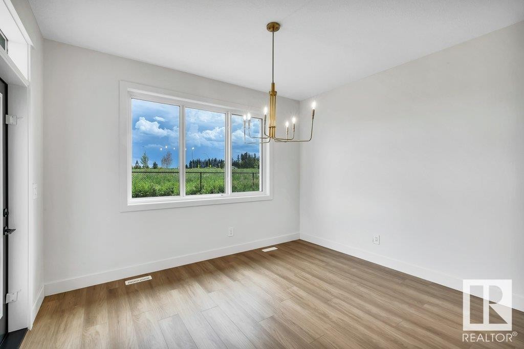 












80 HEMINGWAY CR

,
Spruce Grove,




Alberta
T7X2L6

