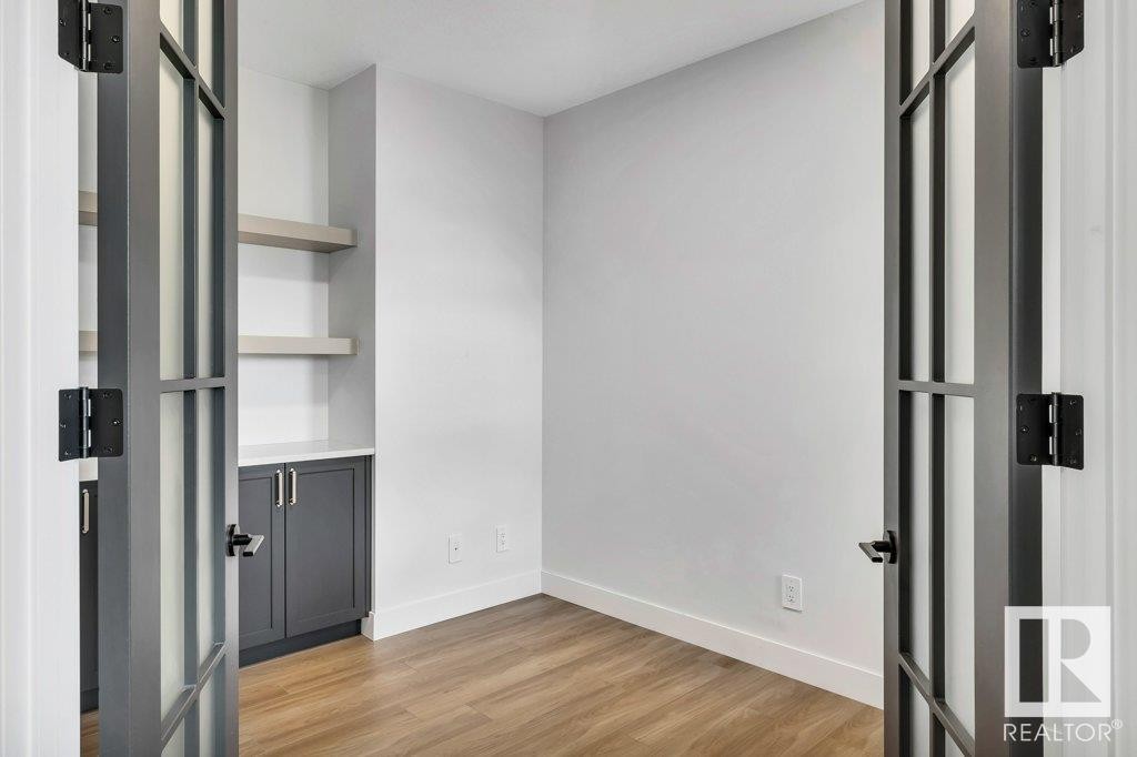 












80 HEMINGWAY CR

,
Spruce Grove,




Alberta
T7X2L6

