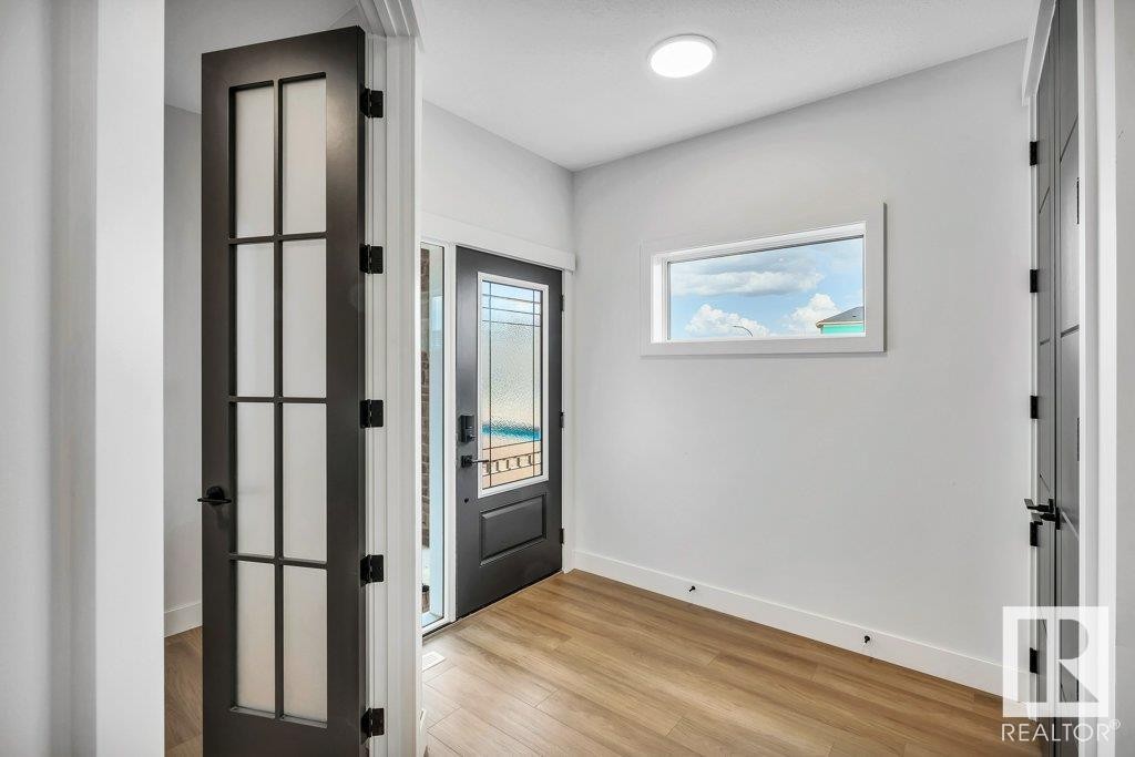 












80 HEMINGWAY CR

,
Spruce Grove,




Alberta
T7X2L6

