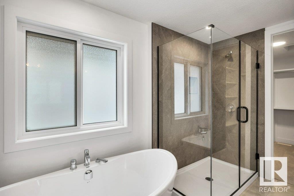 












80 HEMINGWAY CR

,
Spruce Grove,




Alberta
T7X2L6

