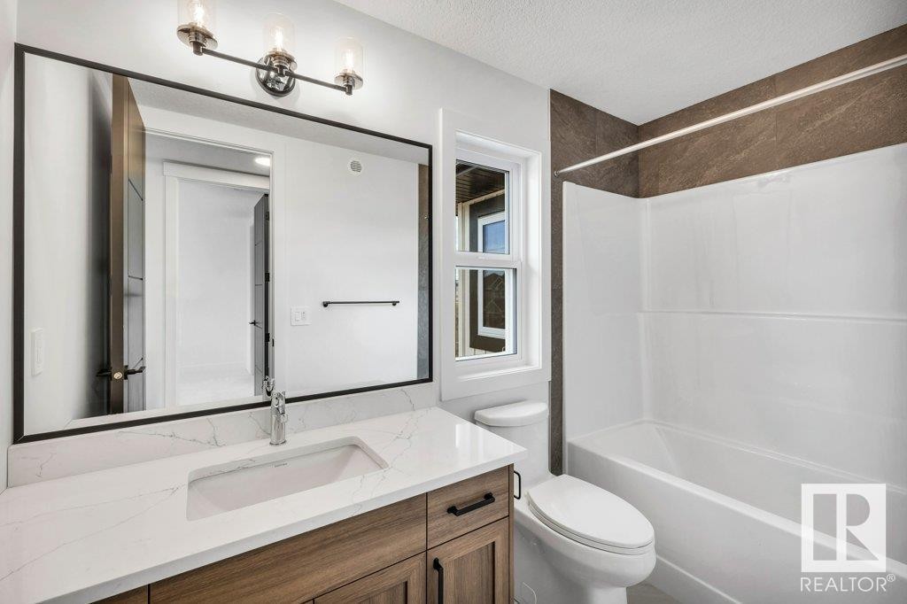 












80 HEMINGWAY CR

,
Spruce Grove,




Alberta
T7X2L6

