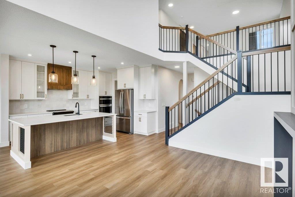 












80 HEMINGWAY CR

,
Spruce Grove,




Alberta
T7X2L6

