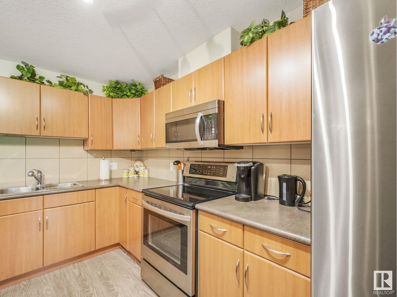 












#119 278 SUDER GREENS DR NW

,
Edmonton,




Alberta
T5T6V6

