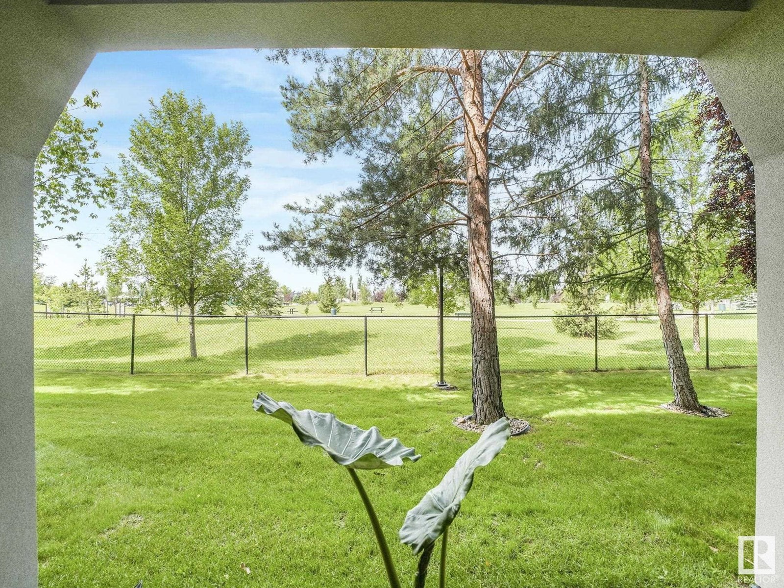 












#119 278 SUDER GREENS DR NW

,
Edmonton,




Alberta
T5T6V6

