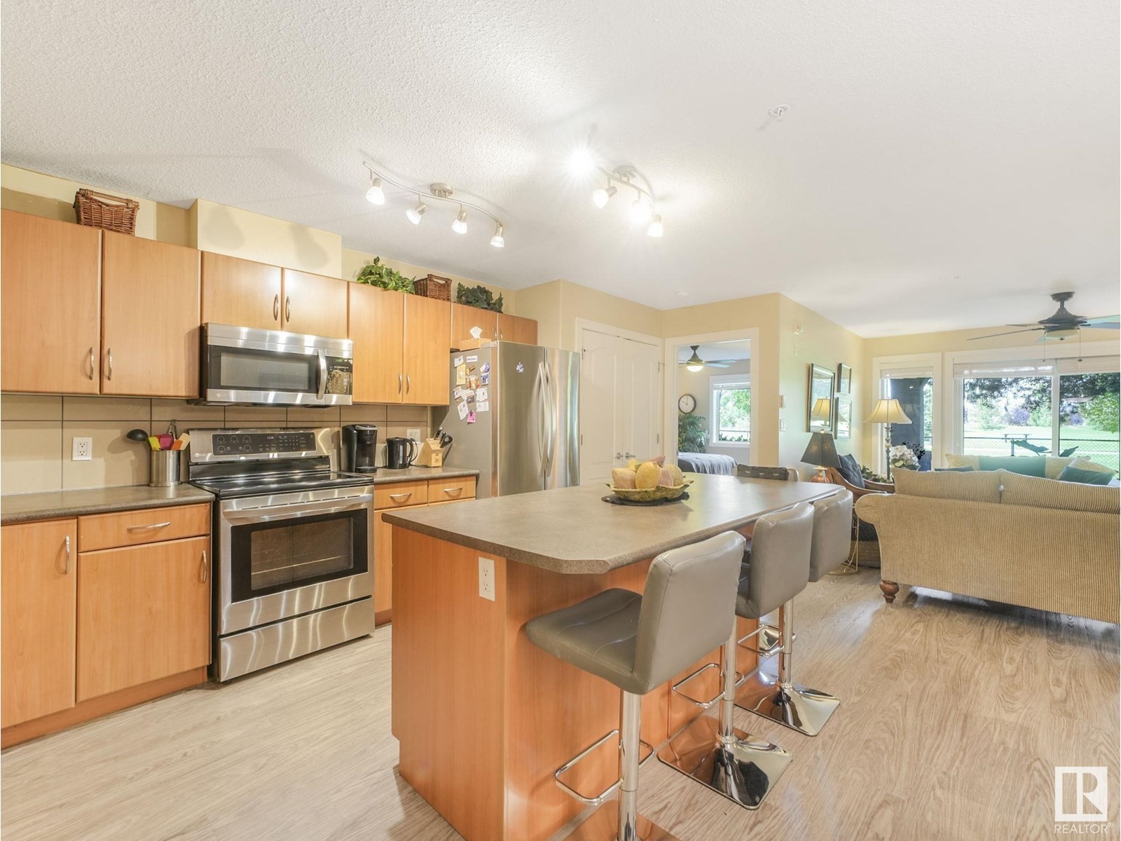 












#119 278 SUDER GREENS DR NW

,
Edmonton,




Alberta
T5T6V6

