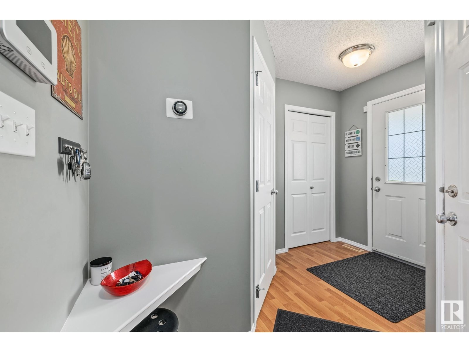 












#91 4350 23 ST NW

,
Edmonton,




Alberta
T6T1X8

