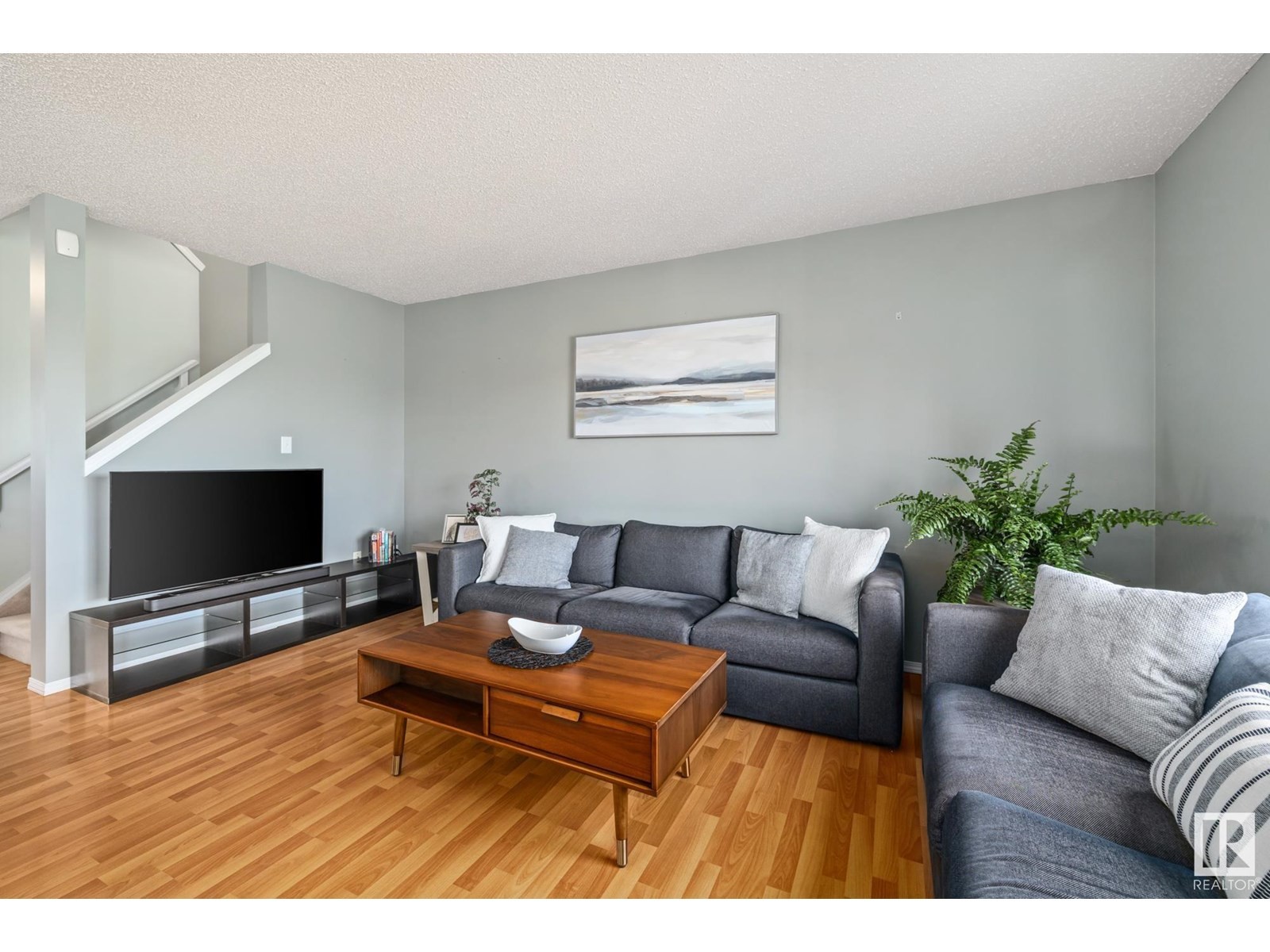 












#91 4350 23 ST NW

,
Edmonton,




Alberta
T6T1X8

