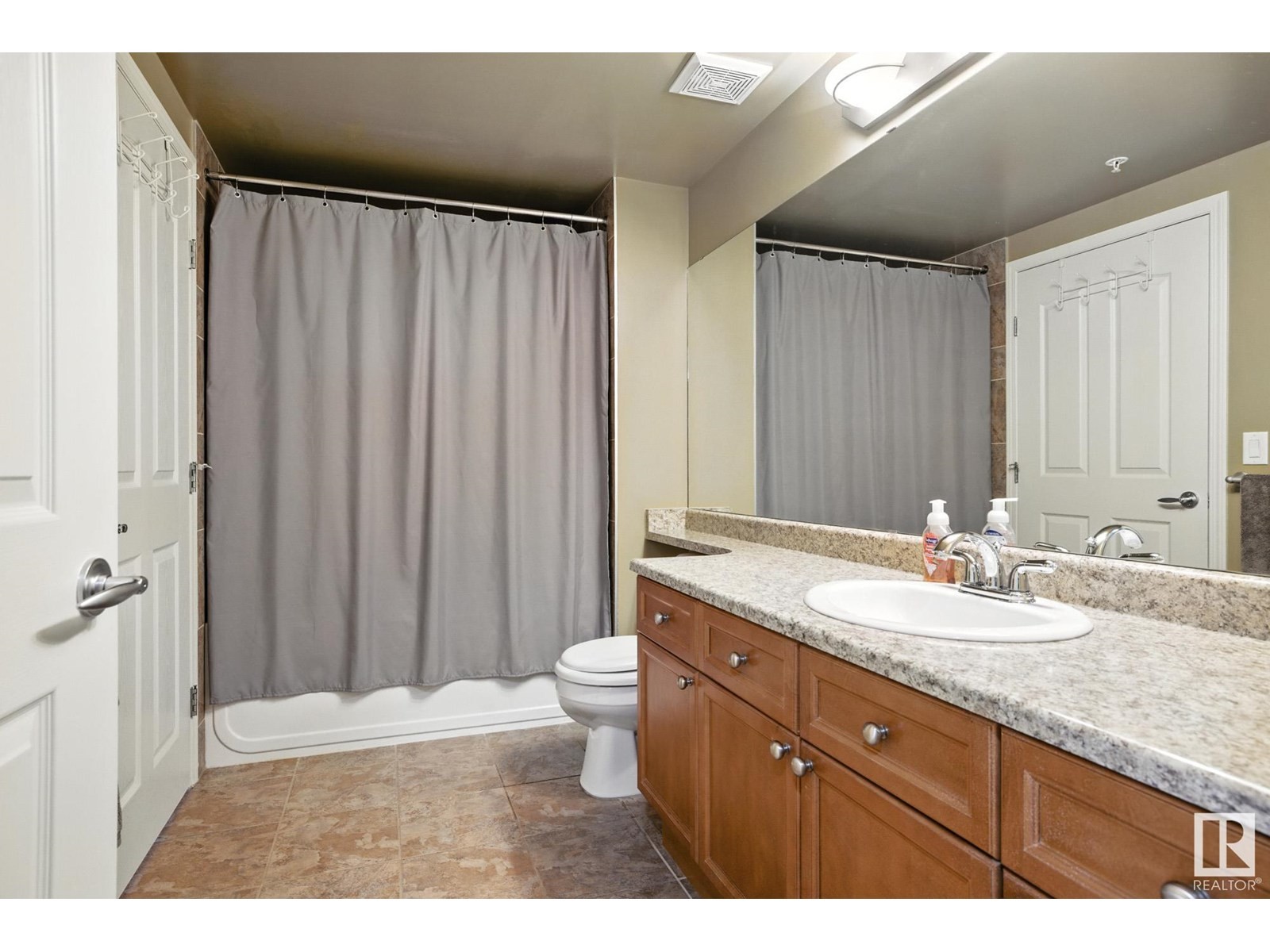 












#407 141 FESTIVAL WY

,
Sherwood Park,




Alberta
T8A3V8

