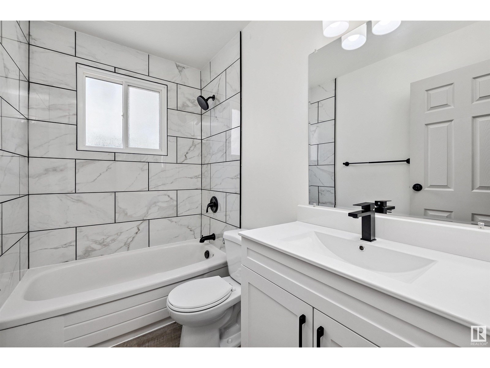 












189 LANCASTER TC NW

,
Edmonton,




Alberta
T5X5T2

