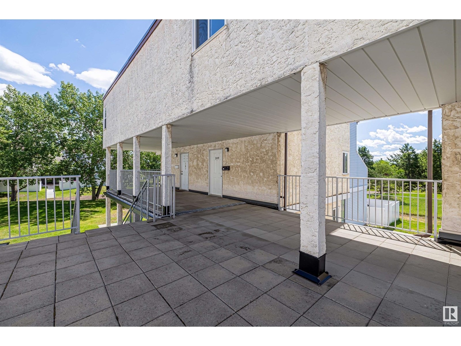 












189 LANCASTER TC NW

,
Edmonton,




Alberta
T5X5T2

