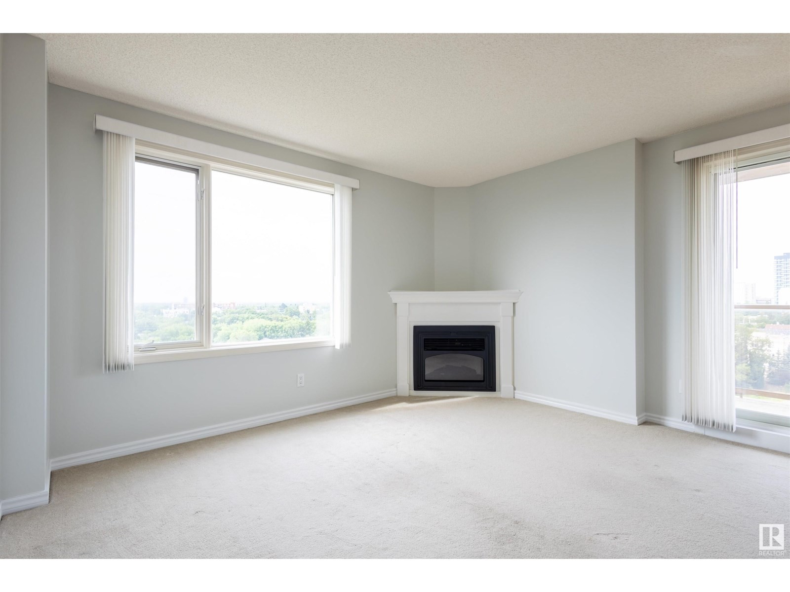 












#1101 10649 SASKATCHEWAN DR NW

,
Edmonton,




Alberta
T6E6S8

