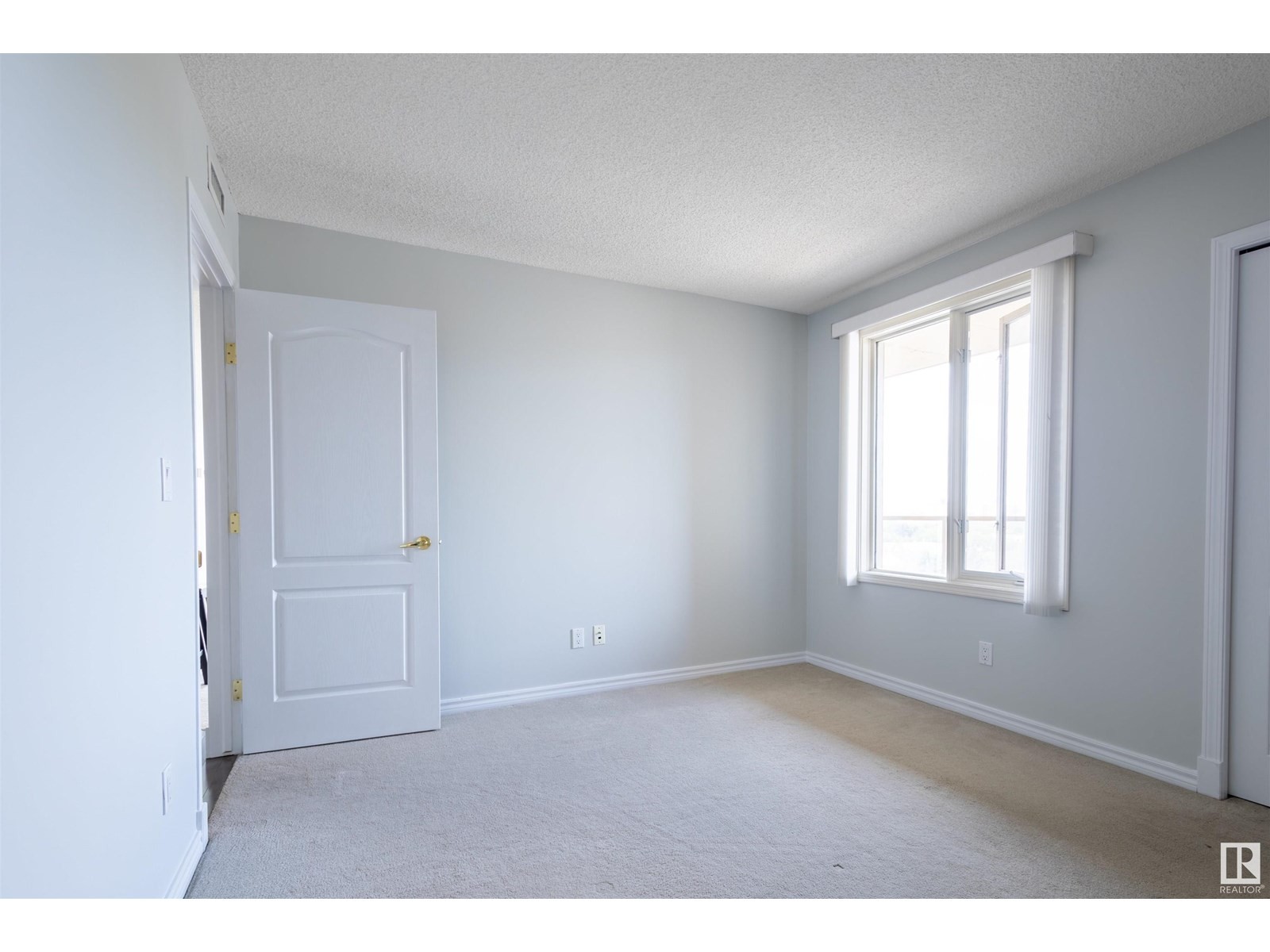 












#1101 10649 SASKATCHEWAN DR NW

,
Edmonton,




Alberta
T6E6S8

