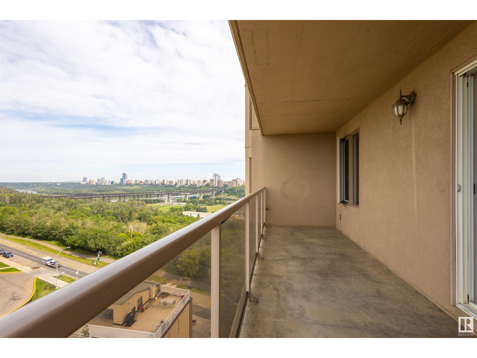 












#1101 10649 SASKATCHEWAN DR NW

,
Edmonton,




Alberta
T6E6S8

